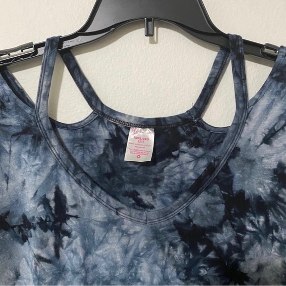 Plus Size 3X Tie Dye Knotted Tee Navy Blue EUC - Picture 6 of 10